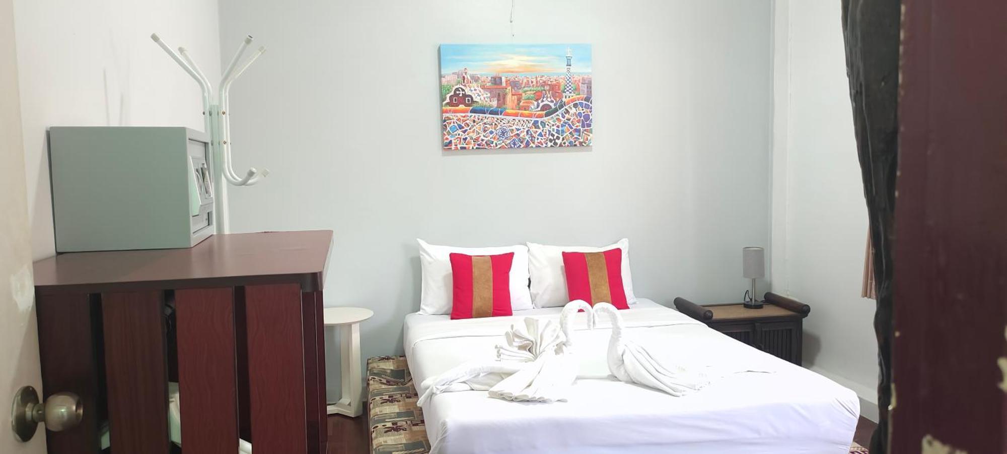 Born Guest House Chiang Mai Esterno foto