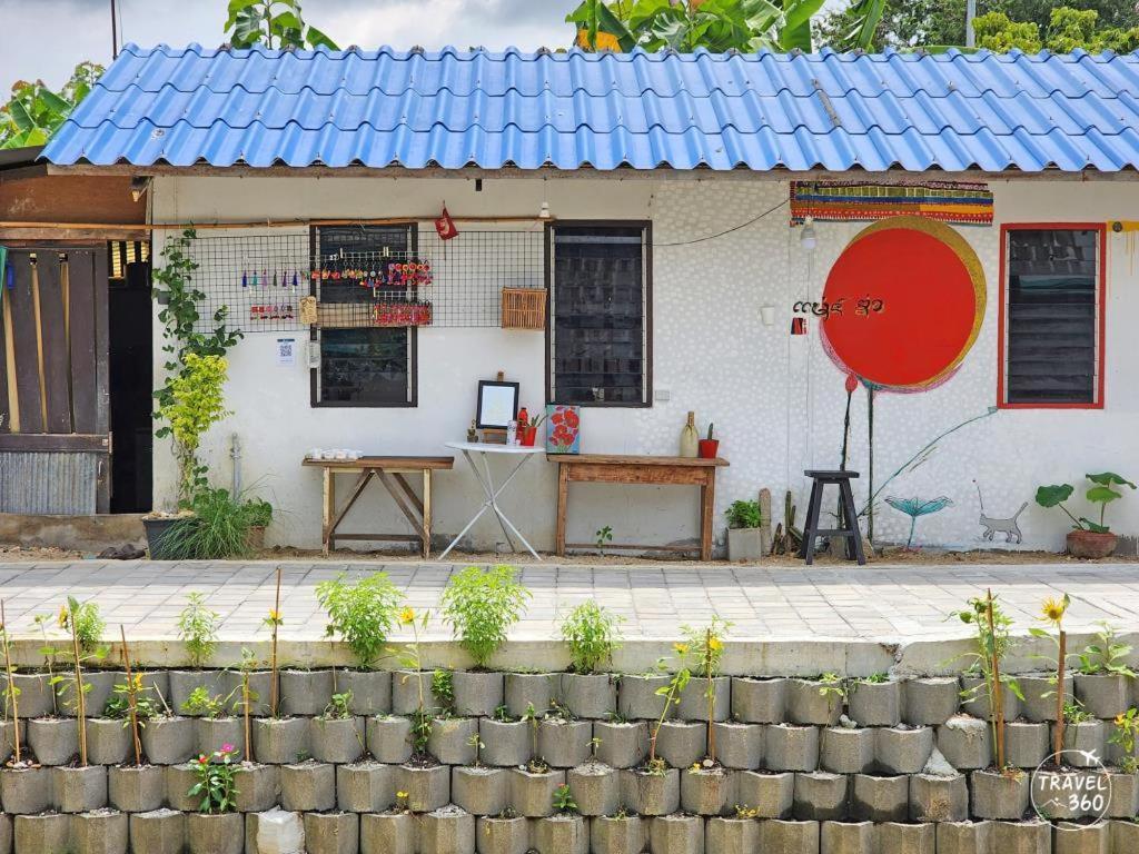 Born Guest House Chiang Mai Esterno foto