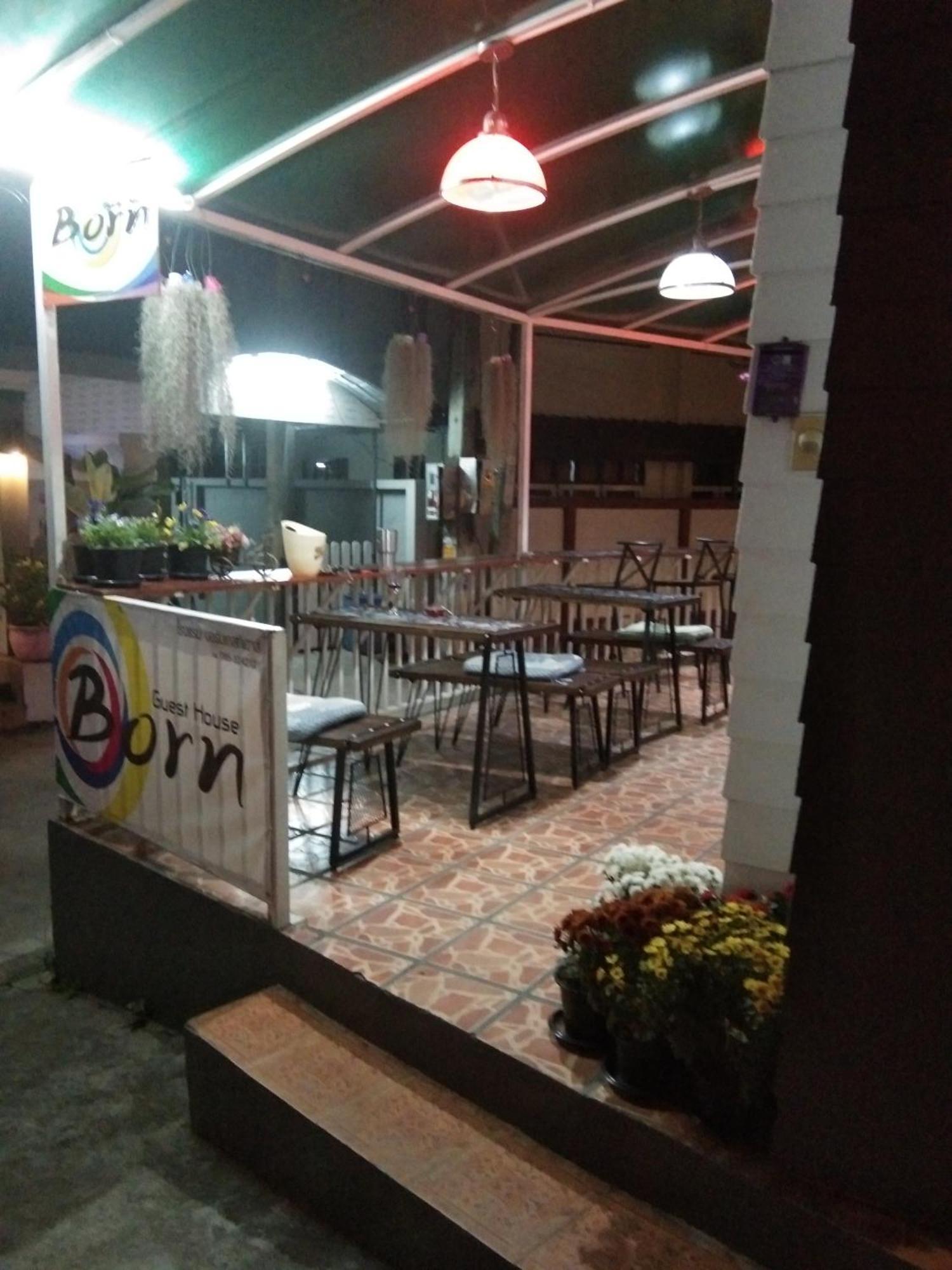 Born Guest House Chiang Mai Esterno foto